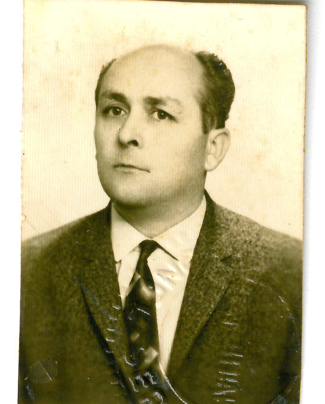 İzzet Dinçel